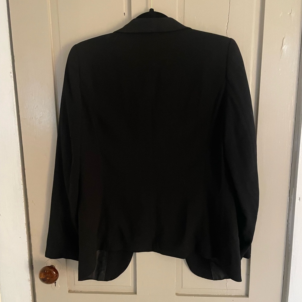 H&M Black Blazer with Notched Lapel and Relaxed Fit Work Girlboss Edgy Classy - Picture 12 of 12